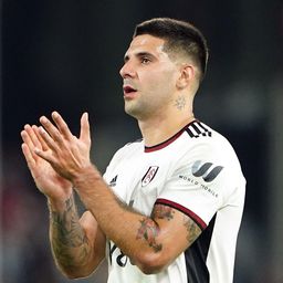 Mitrović uplašio celu Srbiju, pa kreirao pobedu Fulama! Novajlije ostale bez bodova, a Brajton igra strašan fudbal