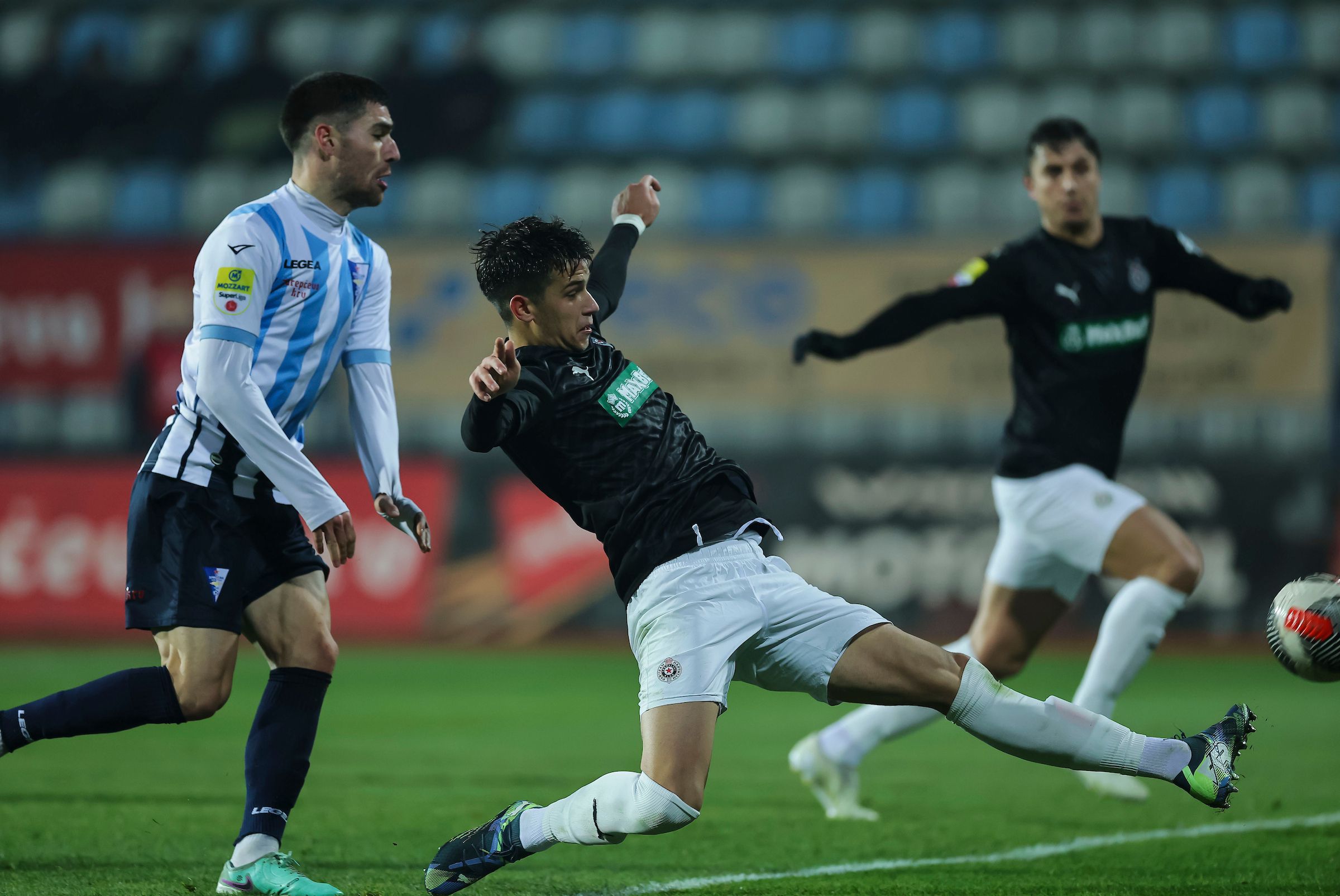 Detalj sa utakmice Superlige Srbije Spartak Subotica - Partizan