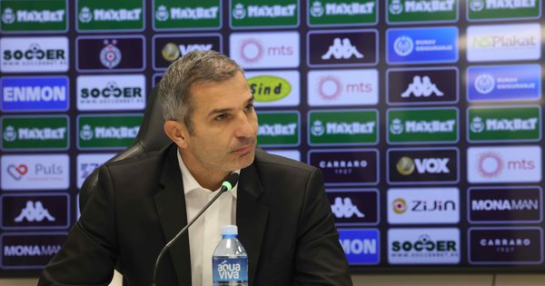 "Udarili su loptu glavom 400 puta, pili lekove i žalili se!" Trener Partizana otkrio na čemu insistira kod igrača