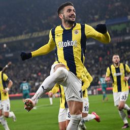 Šok u Istanbulu: Dušan Tadić potpisao za drugi klub!