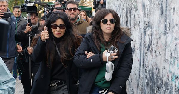 Maradonina ćerka iznela šokantno otrkiće na suđenju: Sve je počelo fotografijom koju nikad nismo videli!