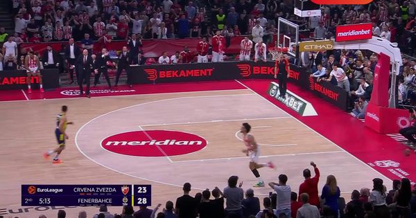 Borba je rovovska, a ovakvi poenai su zlata vredni: Sjajna krađa lopte Nvore i onda lako zakucavanje