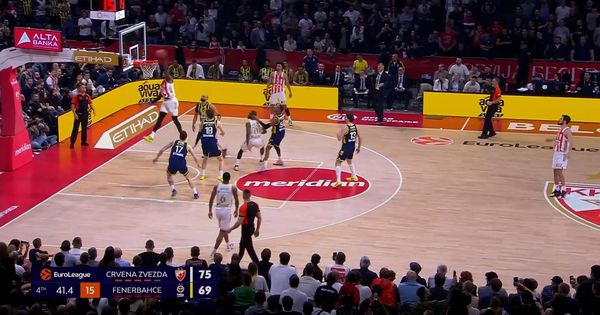 Ma šta radi ovaj čovek! Izunduovo monstruozno zakucavanje, koje je zapalilo Arenu