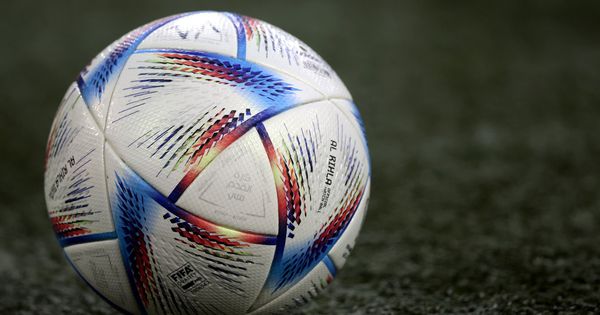 Haos u Hrvatskoj: Golman se srušio na teren, hitno prebačen helikopterom u bolnicu!