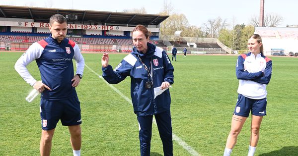 Srbija nastavlja pohod na Mundijal, Stojkanović poručila pred Italiju: Imali smo problema, ali spremni smo! /VIDEO/