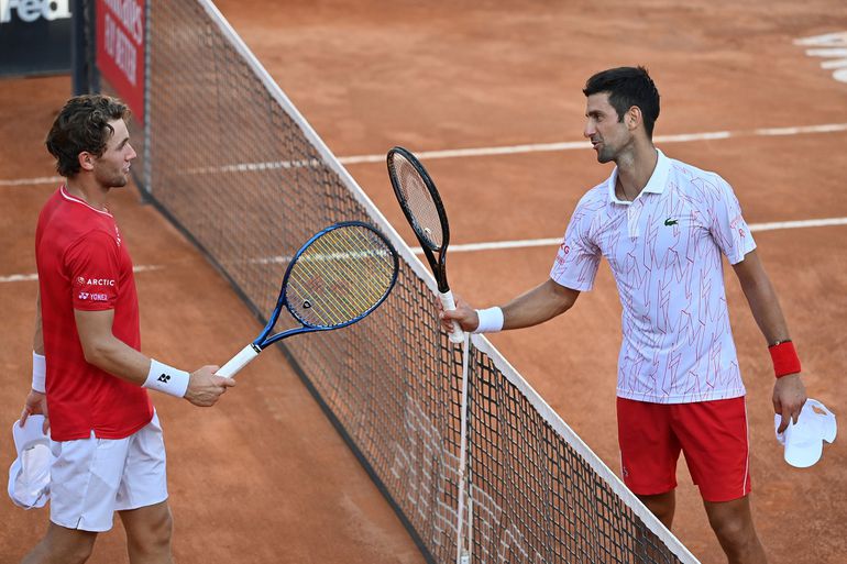 Novak stvarno postaje ozbiljna trauma teniserima: Rud se podsetio poraza u finalu Rolan Garosa