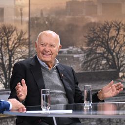 "Puškaš mi je na 5:0 za Jugoslaviju rekao - ma odoh ja, ne mogu, slošilo mi se": Den Tana otkrio anegdote s legendom mađarskog fudbala po kome stadion danas nosi ime /VIDEO/