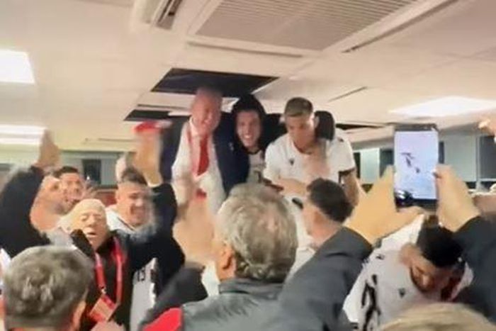 Divljanje Albanaca u svlačionici: FOTO: Screenshot