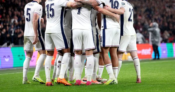 Engleska formu za Mundijal brusi na Floridi protiv dva rivala