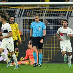 Spektakl u Dortmundu, spektakl u Engleskoj! Jović ušao i namestio gol za pad Njukasla i prolaz u Ligu Evrope