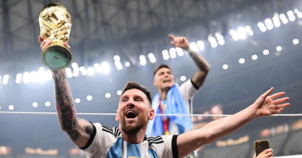 Srbija je mogla da bira protivnike u martu, Mesi ili Jamal? Španci pišu da se selektor Veljko Paunović obećao “svojima”, iako su “orlovi” imali ponudu Argentinaca