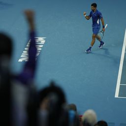 Novak se namučio u prvom kolu u Melburnu, pa zabrinuo izjavom: Evo kakve šanse kladionice sada daju Đokoviću da osvoji Australijan open