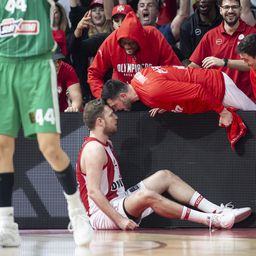 OLIMPIJAKOS — PANATINAIKOS Sa jednim igračem koji daje poene zeleni i ne mogu bolje od ovoga