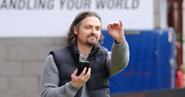 Čovek sa 1.000 života: Igrao za 25 klubova, preživeo kliničku smrt i pištolj na čelu, a zbog ukradenog pingvina umalo bio deportovan