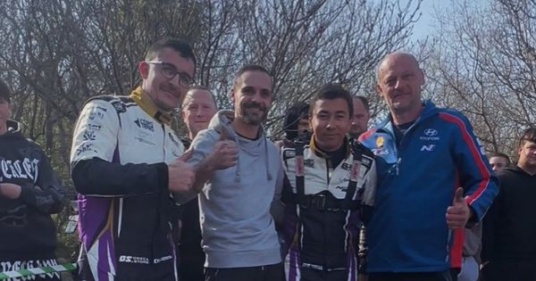 Mehaničar iz Srbije heroj relija u Hrvatskoj: Vladimir prekinuo ručak da spasi Francuze – kad je podigao haubu, nastao je snimak koji gori na mrežama! /VIDEO/