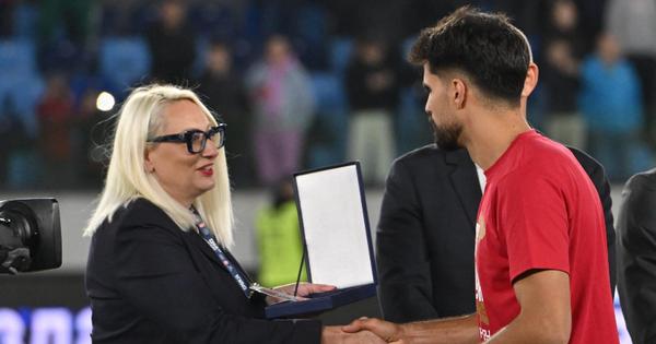 Rodrigao dobio specijalnu plaketu FSS, evo ko je birao igrača utakmice