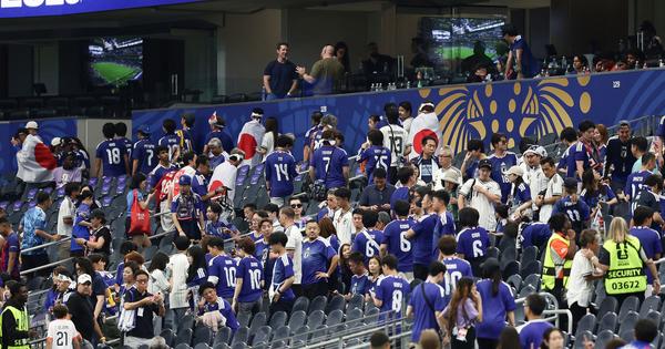Samurajski kod nije samo na terenu, već i van njega: Navijači Japana opet počistili tribine /VIDEO/