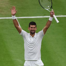 Britanci se poklonili i konačno priznali: Novak Đoković je najveći!