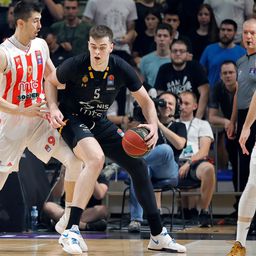 Luka Mitrović i Balša Koprivica na večitom derbiju