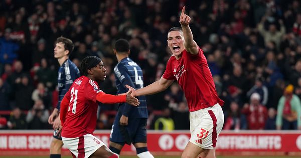 Milenković napada trofej, vreme je za duel starih velikana u Ligi Evrope!