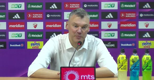 "Neću da pričam o njima, problem je bio u nama!" Jasikevičijus posle poraza od Zvezde: Nadam se da neću biti trener toliko dugo kao igrač! /VIDEO/