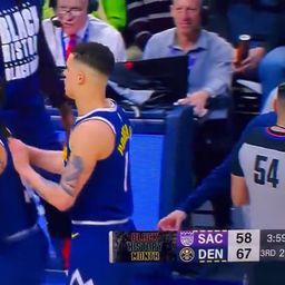 Jokić besneo na sudiju! Jurio ga na terenu u očajnom meču, Sakramento šokirao Denver /VIDEO/