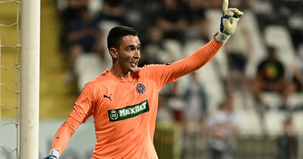 Partizan ne staje: Golman produžio ugovor!