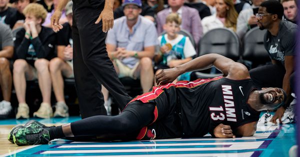 "Morao je da bude izbačen!" Nesportski potez šokirao NBA, Jovićev trener ogorčen: Glup i opasan potez! /VIDEO/