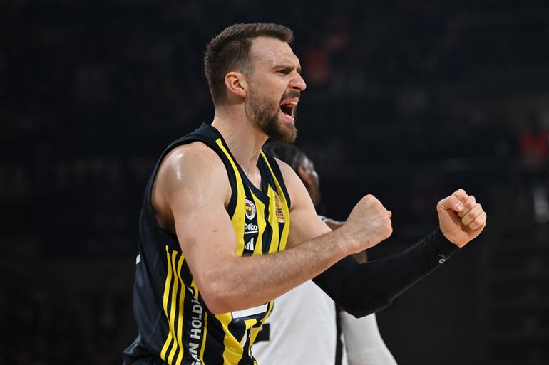 Gudurić srušio Alimpijevića i osvojio Kup Turske: Fenerbahče je ipak prejak za Bešiktaš