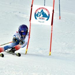 Braća Kostić "pokorila" Kopaonik! Jedan klinac se posebno ističe – mali Relja je čudo na skijama /FOTO/