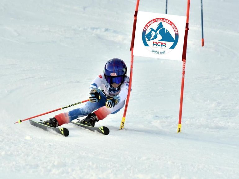 Braća Kostić "pokorila" Kopaonik! Jedan klinac se posebno ističe – mali Relja je čudo na skijama /FOTO/