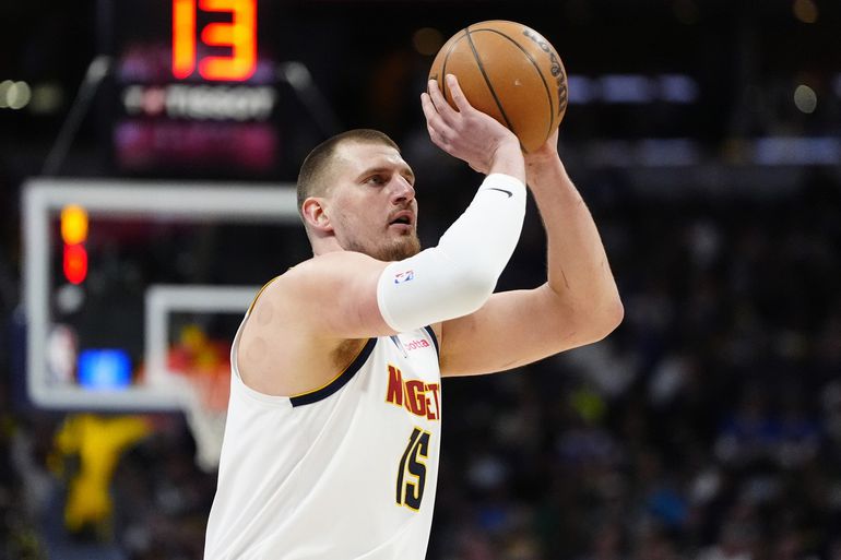 Nikola Jokić na utakmici NBA lige Denver Nagets - Vašington Vizards