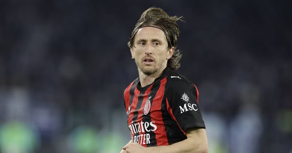 Italijanska "Gazeta" istakla impresivan podatak o Modriću i postavila ozbiljno pitanje Milanu