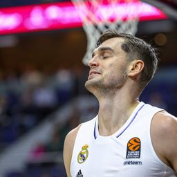 Hezonja pobesneo, pa sudiju "častio" SALVOM UVREDA! Evo šta je bek Reala imao da poruči arbitru nakon faula /VIDEO/