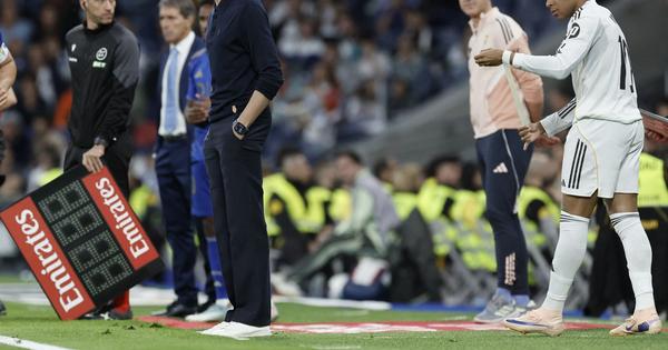 "Rekao sam mu da se smiri!" Arbeloa progovorio o situaciji oko Mbapea i otvorio vrata Murinju: Biću srećan ako se vrati kući
