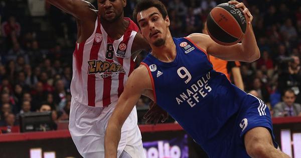 Dario Šarić se vratio u Evroligu: Miško Ražnatović potvrdio transfer!