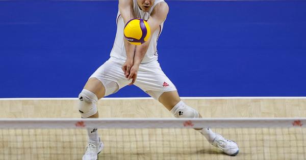 Nestvaran poen u Areni! Negić se odbranio stomakom, a Srbija posle skoro minut slomila Ukrajince /VIDEO/