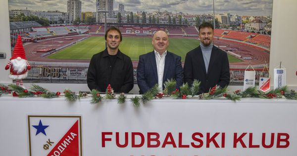 Krucijalni potpisi na "Karađorđu": Petrović i Nikolić produžili ugovore sa Vojvodinom /FOTO/