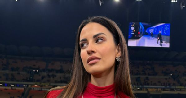 Ma kakva Dileta: Atraktivna voditeljka ukrala šou na derbiju Serije A!