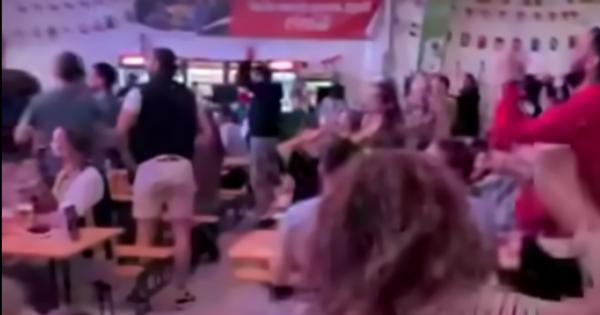 U Sarajevu slavlje kao da je gol dala BiH: Pogledajte kako su Sarajlije proslavile pogodak Baturine! /VIDEO/
