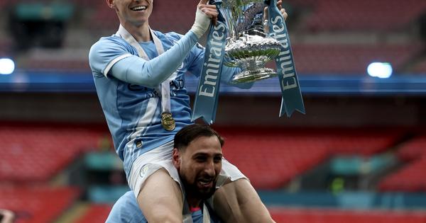 Foden umesto Leaa? Milan dobio ponudu koja se ne odbija!