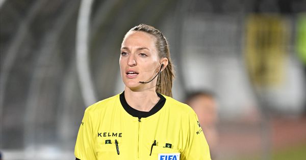 Jelena Međedović sudi meč kvalifikacija za Svetsko prvenstvo!