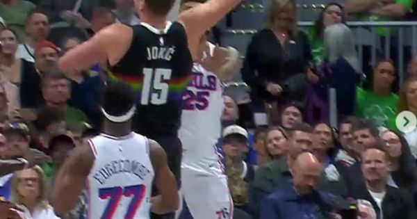 Nikola Jokić je izveo ludačku asistenciju - bez gledanja! /VIDEO/