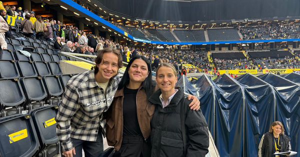 Srbija u Švedskoj imala specijalnu podršku: Stefanović, Ivanović i Čanković bodrile svoje saigračice u Stokholmu!