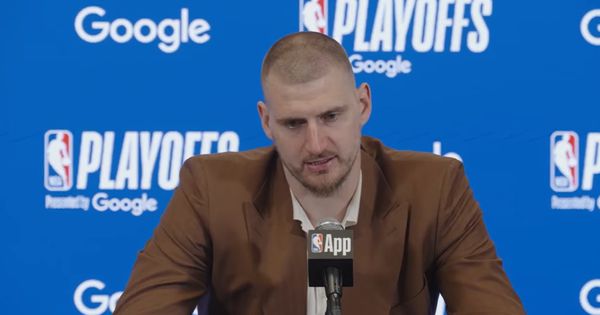 "Ja ne mislim tako!" Jokić odbrusio javnosti posle pobede nad Minesotom na startu plej-ofa /VIDEO/