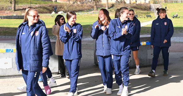 Fudbalerke Srbije jutro iskoristile za šetnju u Švedskoj /GALERIJA/