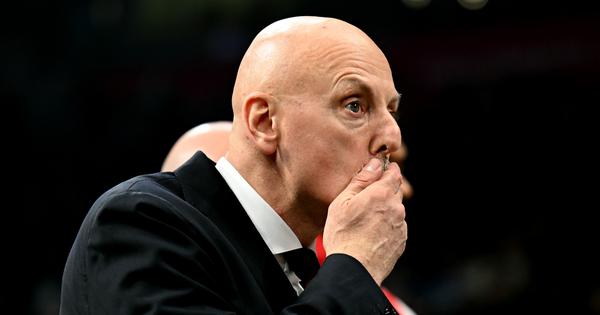 ZVEZDA – PARTIZAN Šta je, bre, ovo?! Četiri tehničke za četvrtinu, rolerkoster i crno-bela kaznena mašinerija!