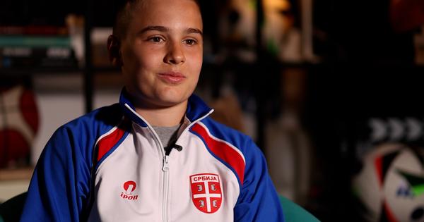 Srpsko čudo od deteta igra za reprezentaciju u dva različita sporta: Andrija ima 12 godina, 300 medalja i 150 zlata! /VIDEO/
