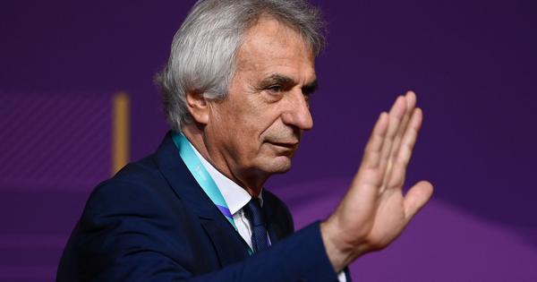 Halilhodžić se u suzama oprostio od karijere /VIDEO/