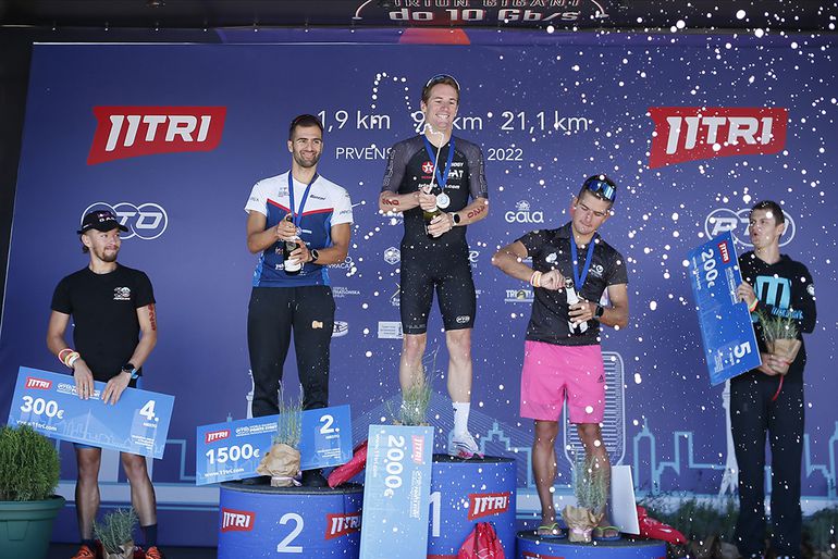 Ognjen Stojanović osvojio zlato u triatlon trci na Adi